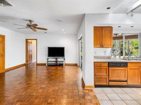 11991 Lake Shore Place, North Palm Beach FL 33408