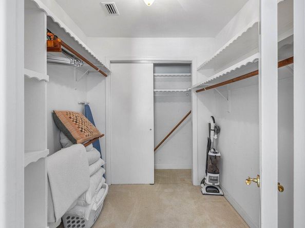11991 Lake Shore Place, North Palm Beach FL 33408
