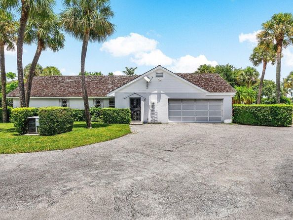 11991 Lake Shore Place, North Palm Beach FL 33408