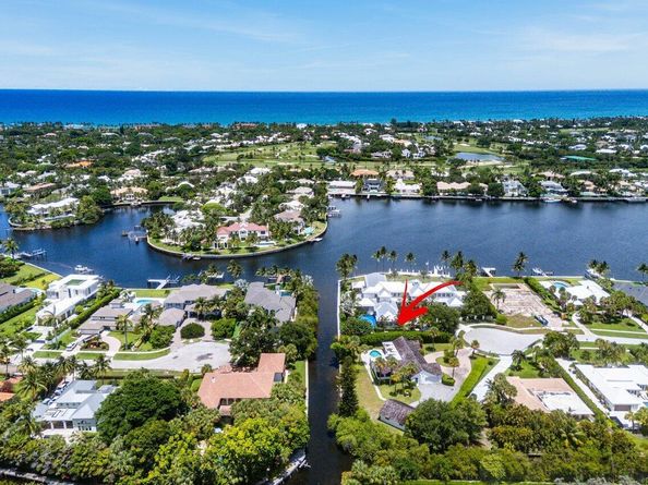 11991 Lake Shore Place, North Palm Beach FL 33408