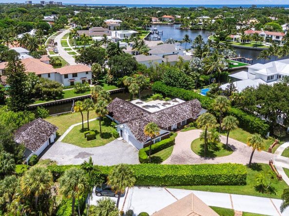 11991 Lake Shore Place, North Palm Beach FL 33408