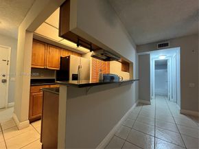 4469 Treehouse Lane B, Tamarac FL 33319