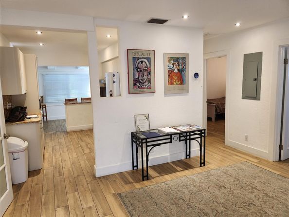 4610 NE 3rd Ave, Fort Lauderdale FL 33334