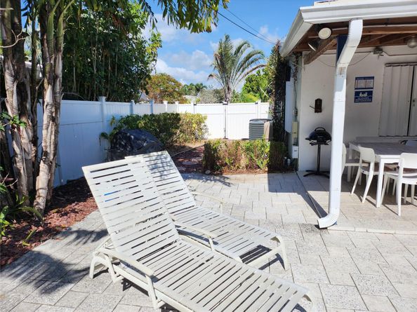 4610 NE 3rd Ave, Fort Lauderdale FL 33334