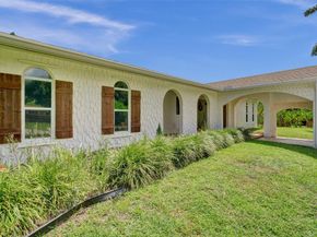 13770 SW 18th Ct, Davie FL 33325