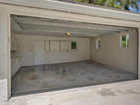 13770 SW 18th Ct, Davie FL 33325