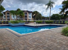9901 Westview Dr 323, Coral Springs FL 33076