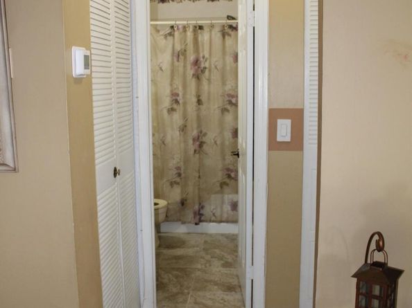 7609 Tahiti Lane 201, Lake Worth FL 33467