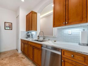 6911 Julia Gardens Drive, Coconut Creek FL 33073