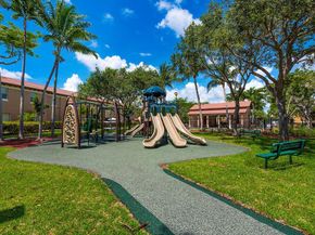 6911 Julia Gardens Drive, Coconut Creek FL 33073