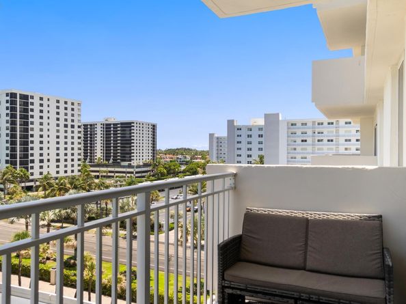3221 S Ocean Boulevard 503, Highland Beach FL 33487