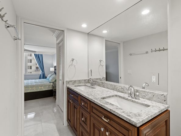 3221 S Ocean Boulevard 503, Highland Beach FL 33487
