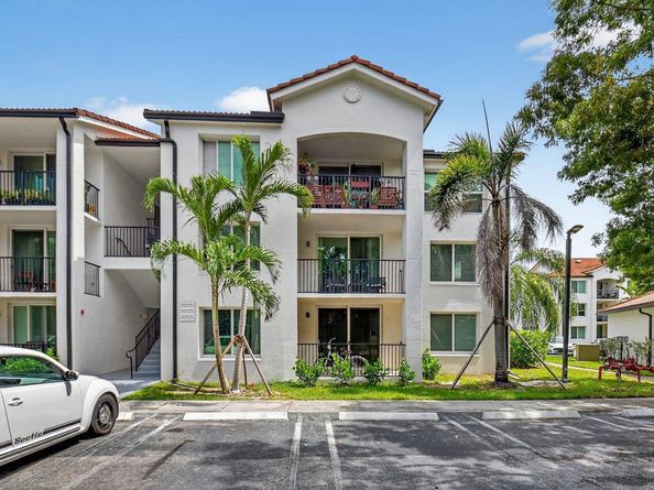1315 Villa Lane, Boynton Beach FL 33435