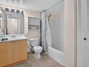 1315 Villa Lane, Boynton Beach FL 33435