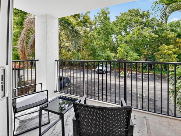 1315 Villa Lane, Boynton Beach FL 33435