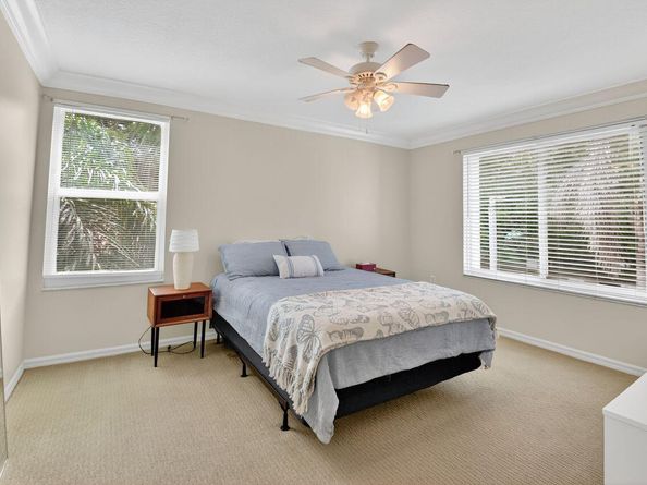 1315 Villa Lane, Boynton Beach FL 33435