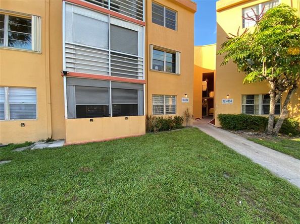 4354 NW 9th Ave 141E, Deerfield Beach FL 33064