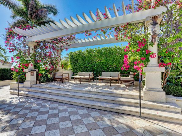 701 S Olive Avenue 1206, West Palm Beach FL 33401