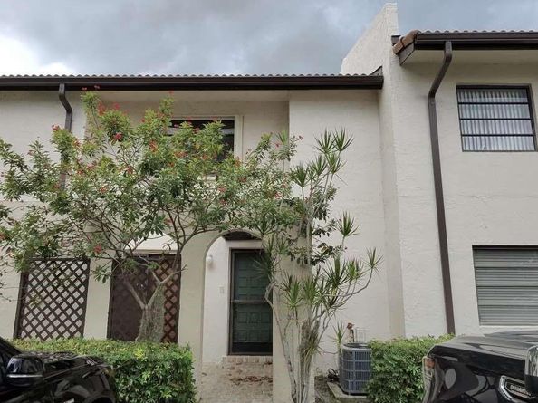 21682 Cypress Rd 11D, Boca Raton FL 33433