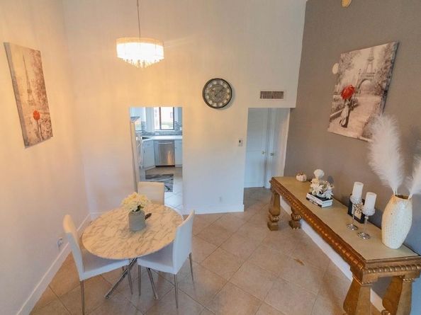 50 SE 12th St 2360, Boca Raton FL 33432
