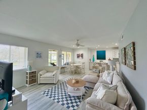 327 Knotty Pine Circle B2, Greenacres FL 33463