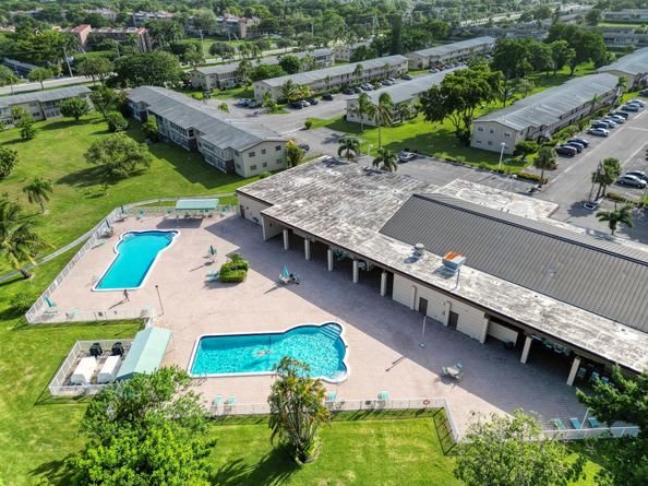 7600 NW 5th Ct 202, Margate FL 33063
