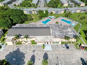 7600 NW 5th Ct 202, Margate FL 33063