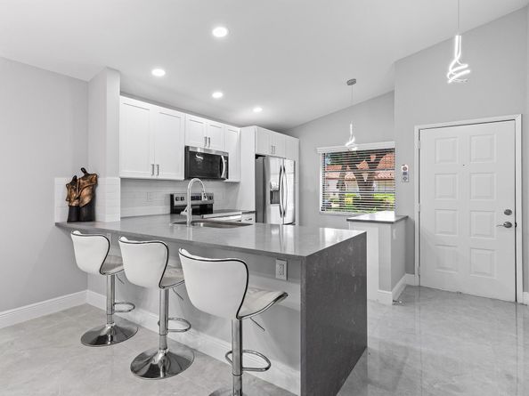 6175 Kings Gate Circle, Delray Beach FL 33484