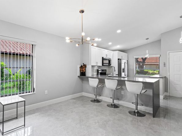 6175 Kings Gate Circle, Delray Beach FL 33484