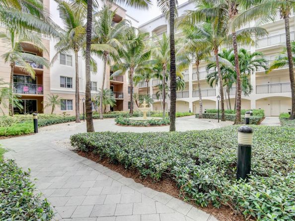 1690 Renaissance Commons Boulevard 1329, Boynton Beach FL 33426