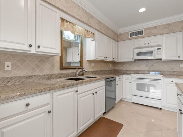 16940 Bay Street N504, Jupiter FL 33477
