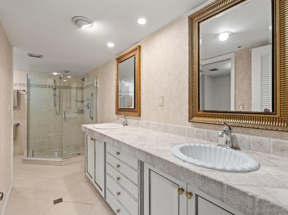 16940 Bay Street N504, Jupiter FL 33477