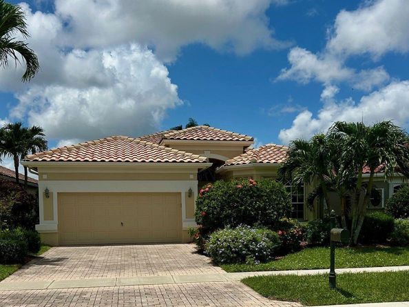 6875 Southport Drive, Boynton Beach FL 33472