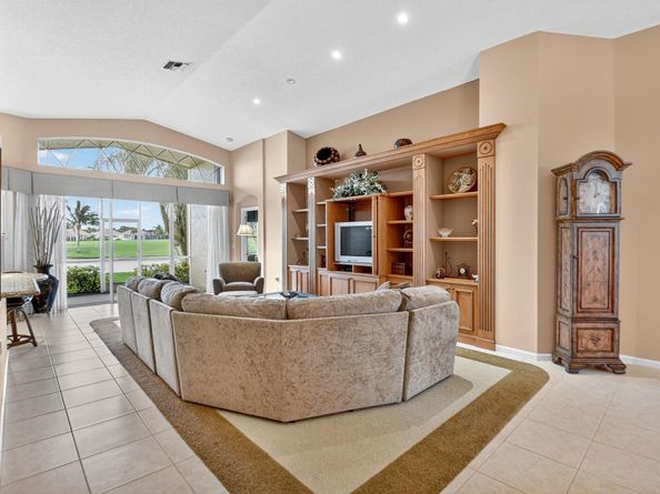 6875 Southport Drive, Boynton Beach FL 33472