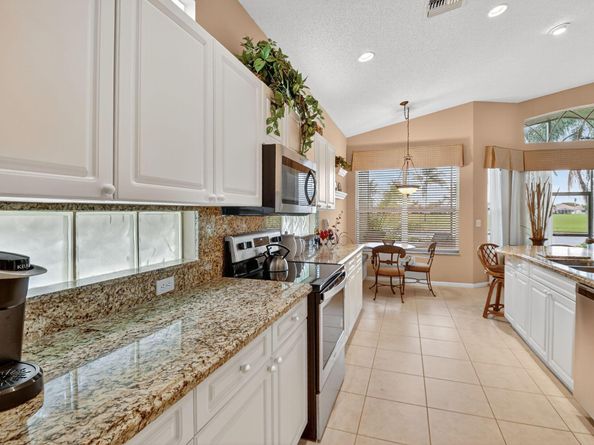 6875 Southport Drive, Boynton Beach FL 33472