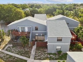 4 Crossings Circle D, Boynton Beach FL 33435