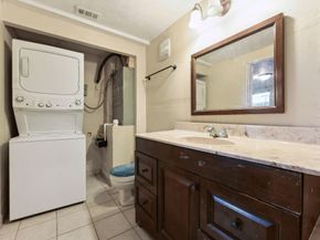 4 Crossings Circle D, Boynton Beach FL 33435