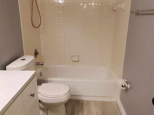 306 Gardens Dr 202, Pompano Beach FL 33069