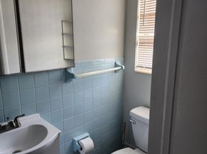 513 Greynolds Circle, Lantana FL 33462