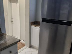 513 Greynolds Circle, Lantana FL 33462