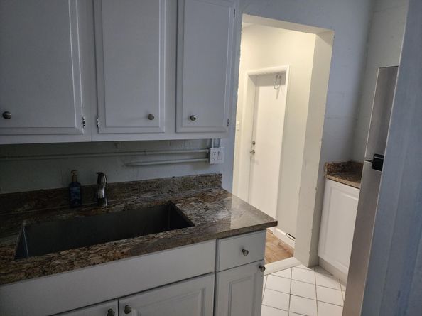 513 Greynolds Circle, Lantana FL 33462