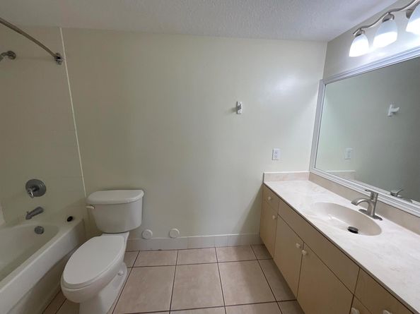 1133 Golden Lake Boulevard 815, West Palm Beach FL 33411