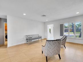 1736 NW 38th St, Oakland Park FL 33309
