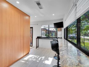 1736 NW 38th St, Oakland Park FL 33309