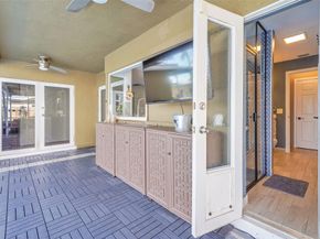 1736 NW 38th St, Oakland Park FL 33309