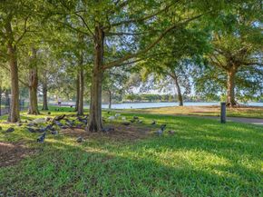 1736 NW 38th St, Oakland Park FL 33309