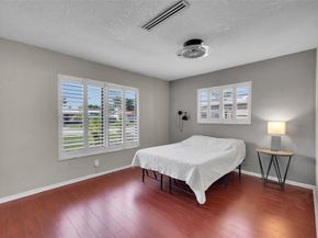 1736 NW 38th St, Oakland Park FL 33309