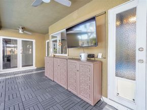 1736 NW 38th St, Oakland Park FL 33309