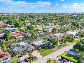 1736 NW 38th St, Oakland Park FL 33309