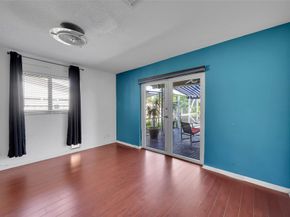 1736 NW 38th St, Oakland Park FL 33309